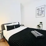 Top Central Lisbon Rooms, Best Location For Tourists