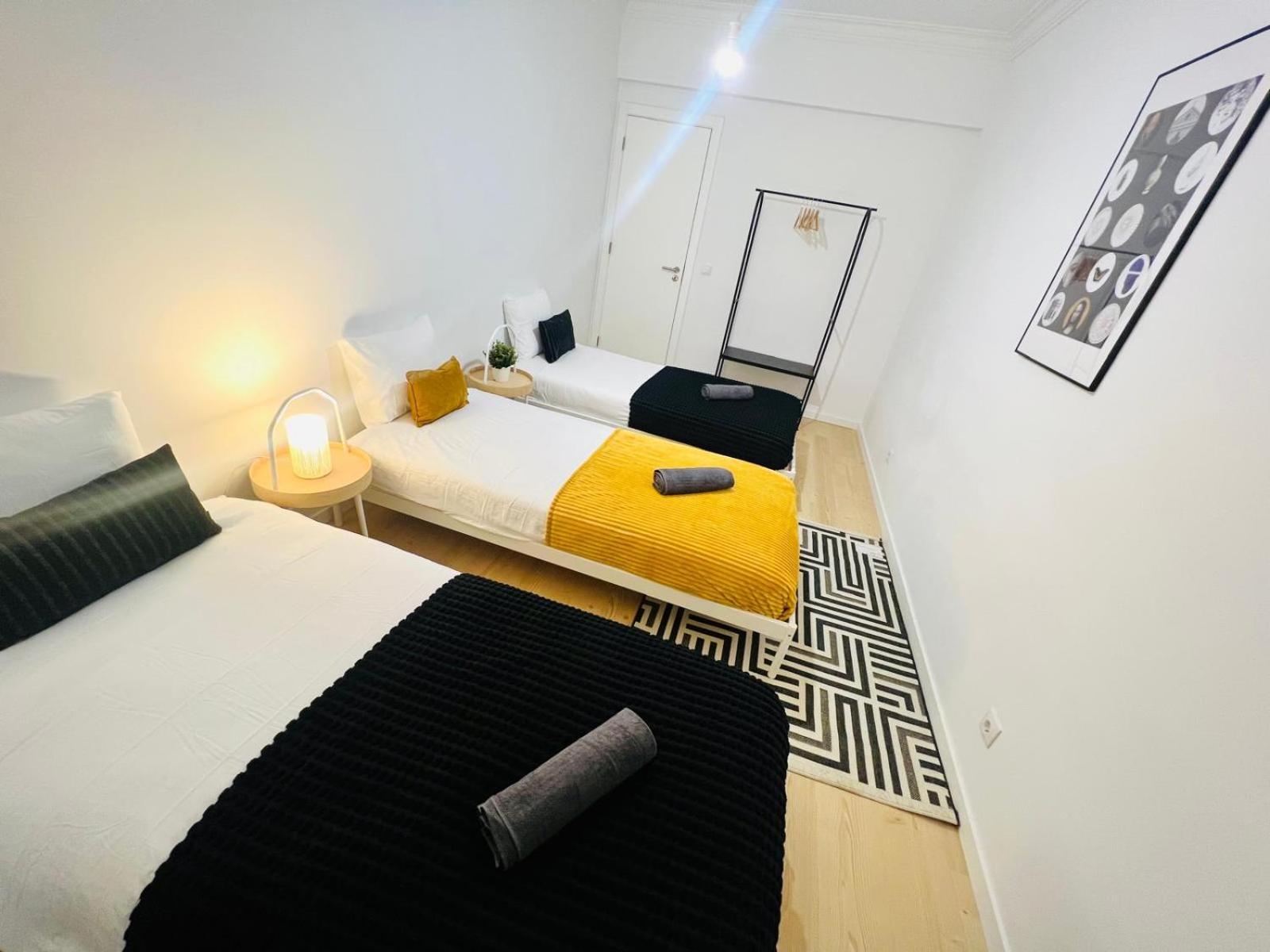 Rooms, Ideal Location For Tourists * Lisbon
